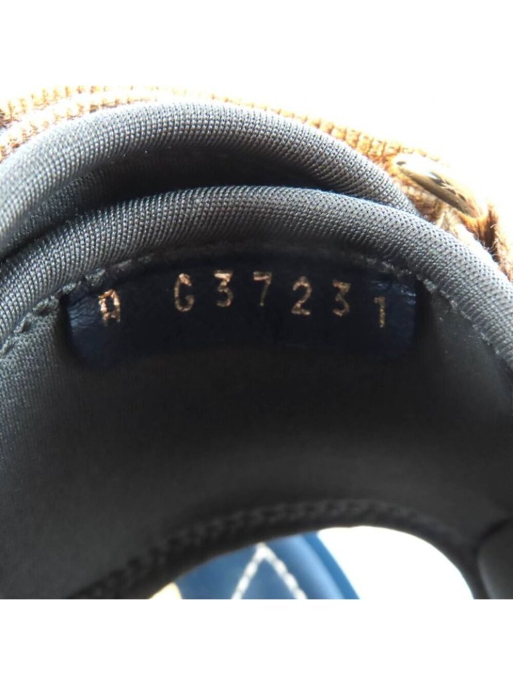 Chanel CC Logo Quilted Velcro Fabric Leather Sandals Khaki Navy 39 - Picture 12 of 16